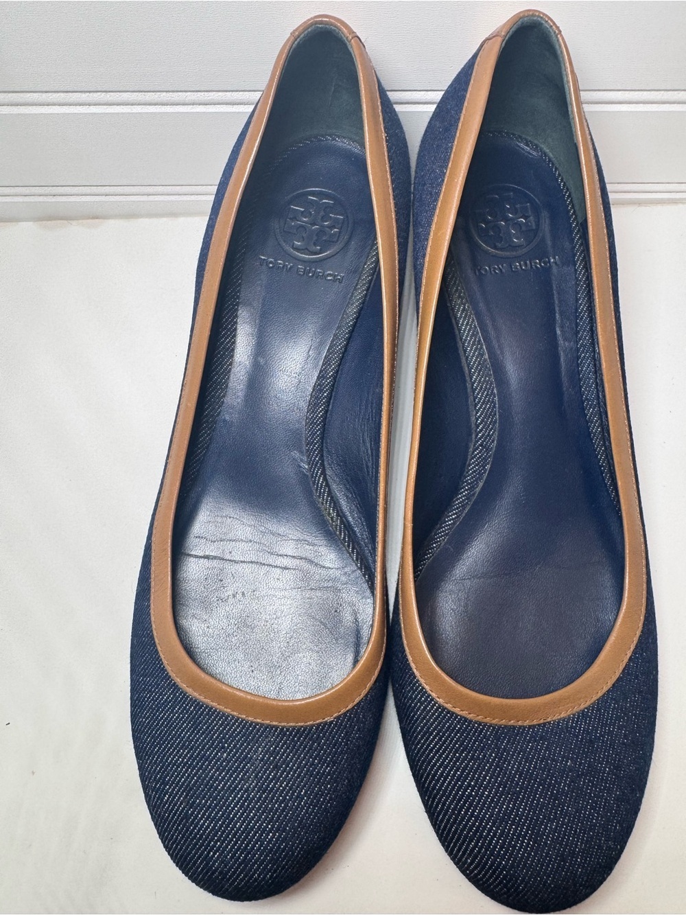 Tory Burch Denim Wedge Pumps - size 10 - Picture 6 of 7